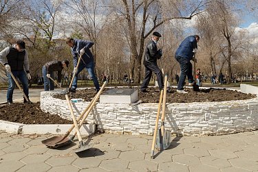 Уберем город после зимы 
